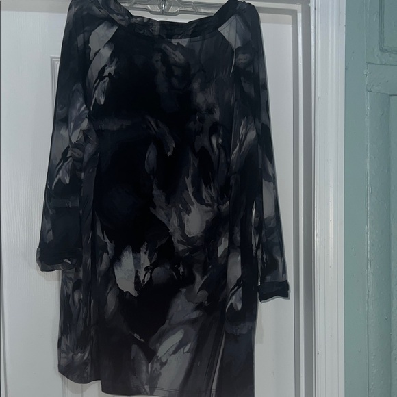 Daisy Fuentes Black and Gray Skirt - Picture 6 of 6